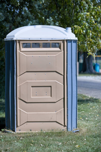 Best Porta potty rental near me  in Windham, OH